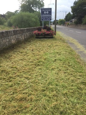 Edinburgh Road entrance after volunteers have tackled the weeds